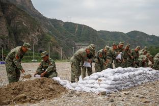 阿斯：门德斯旗下球员更新换代，现有亚马尔、埃梅里等超新星